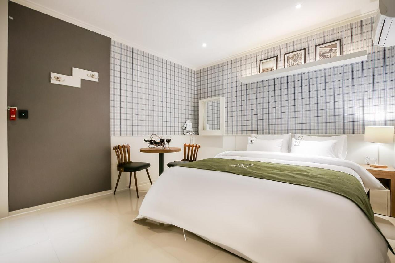 Yello Hotel Cheongju Esterno foto